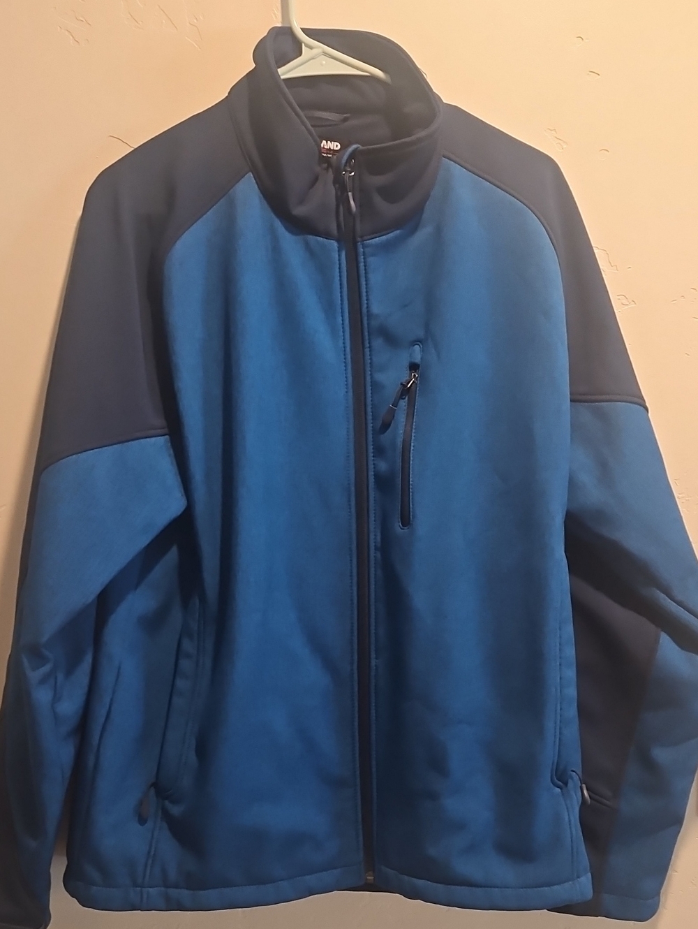 Kirkland Signature Blue and Navy Full-Zip Softshell Jacket Size Large